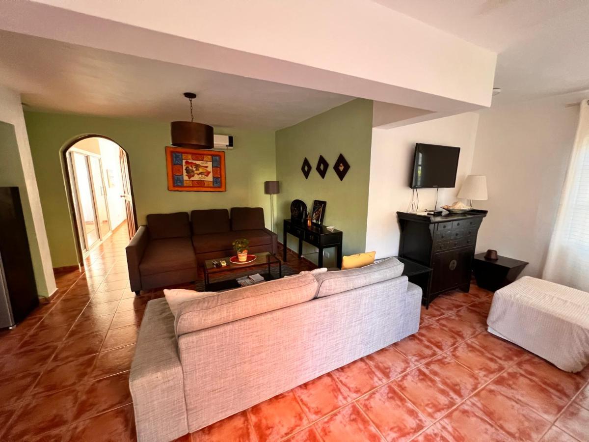 Dominican Breath - Suites Sol Caribe - Swimming Pool And Beach Club - Playa Bavaro Punta Cana Buitenkant foto