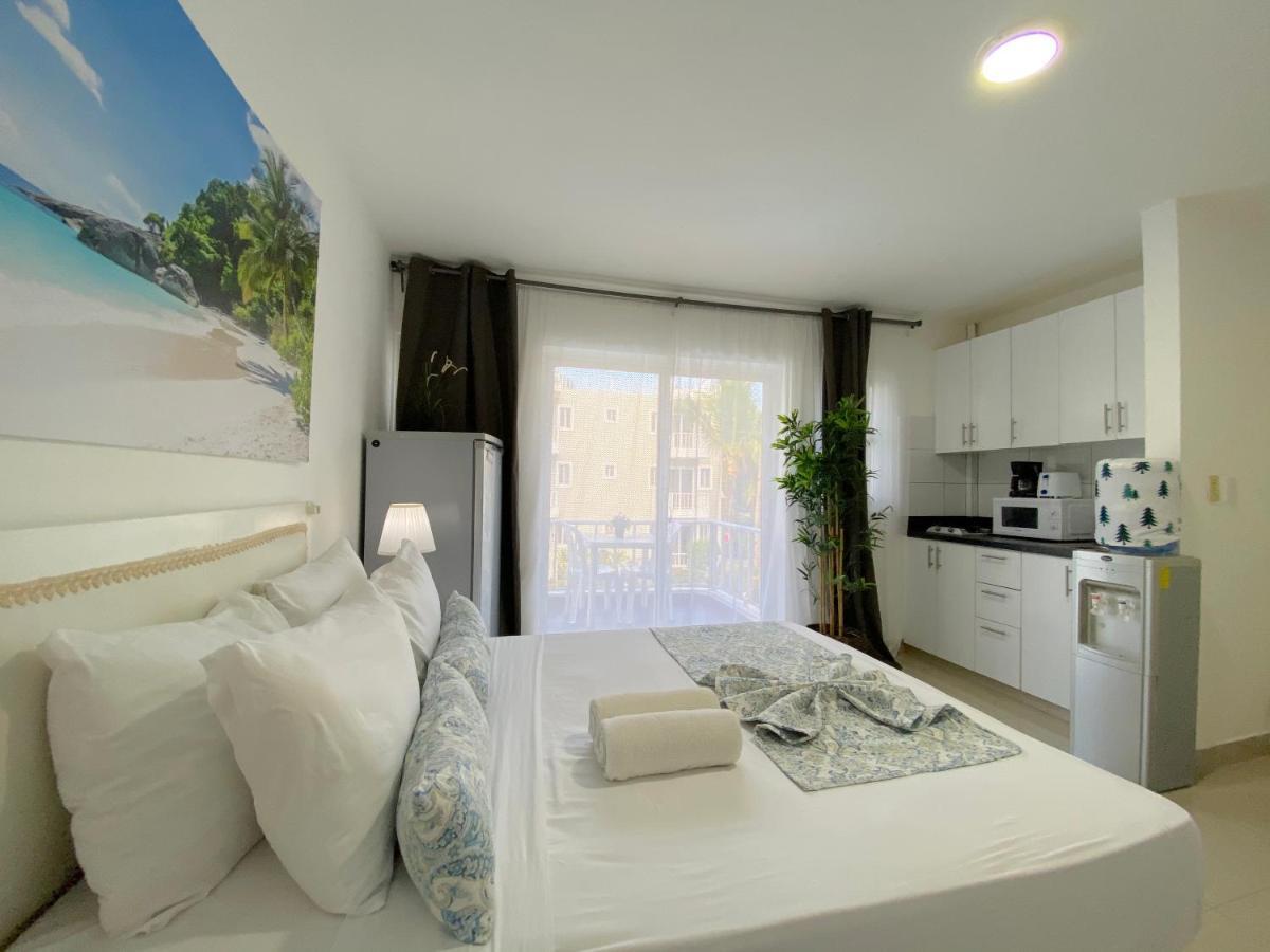 Dominican Breath - Suites Sol Caribe - Swimming Pool And Beach Club - Playa Bavaro Punta Cana Buitenkant foto